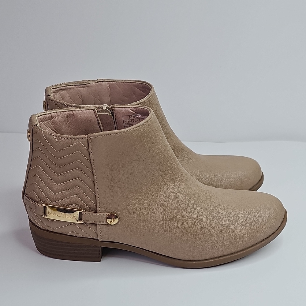 Nautica Women's Beige Ankle Booties Size 4